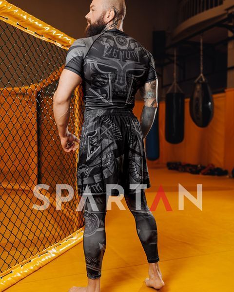 Мужской компрессионный костюм 4в1 Gladiator 3.0 black: Рашгард, футболка, шорты, леггинсы 127512127870013511237 фото